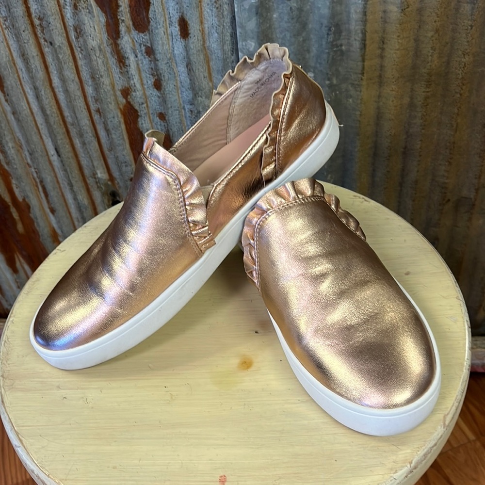 Kate Spade Size 9M Metallic Pink Slip On Shoes